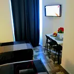 Center - Studio Apartment