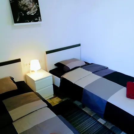 Center - Studio Apartman