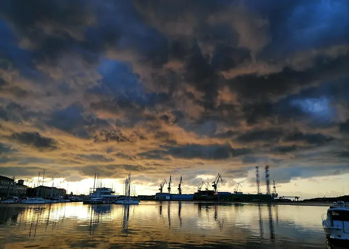 Apartment Center - Studio